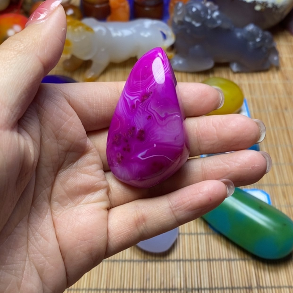 【闪购商品】玛瑙手饰未镶嵌坚****芳