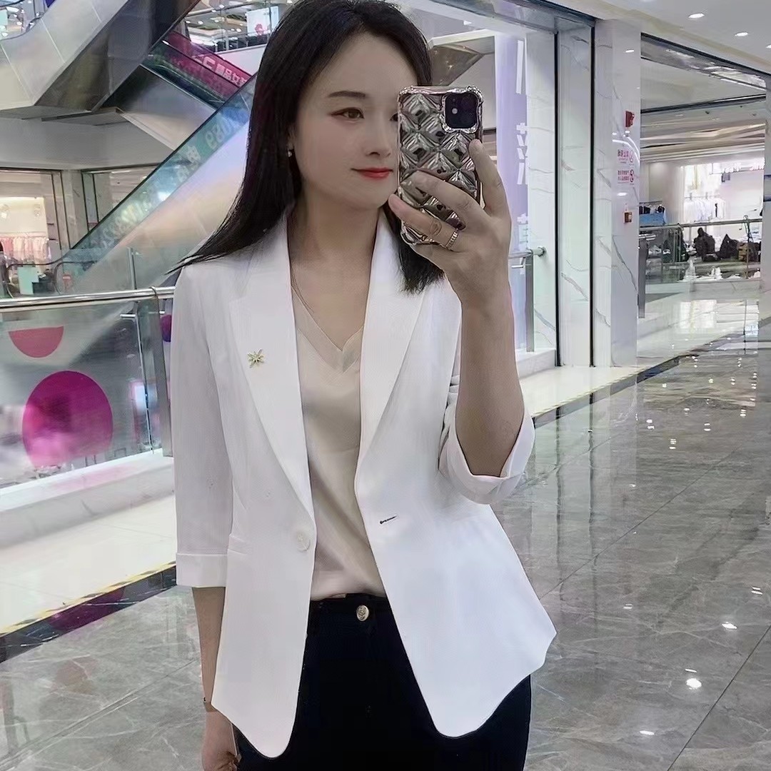 2024新款小西装外套女夏季韩版高端休闲显瘦气质中袖小西服女薄款
