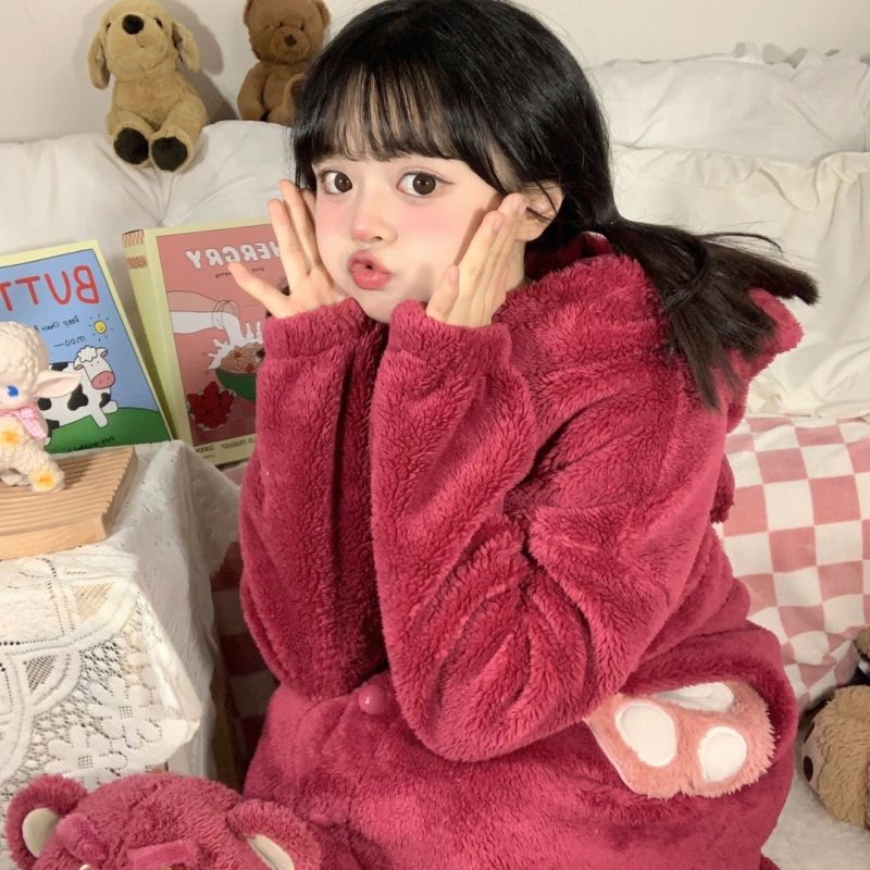 草莓熊保暖外穿长款睡衣女秋冬季加绒加厚卡通睡袍情侣家居服睡裙