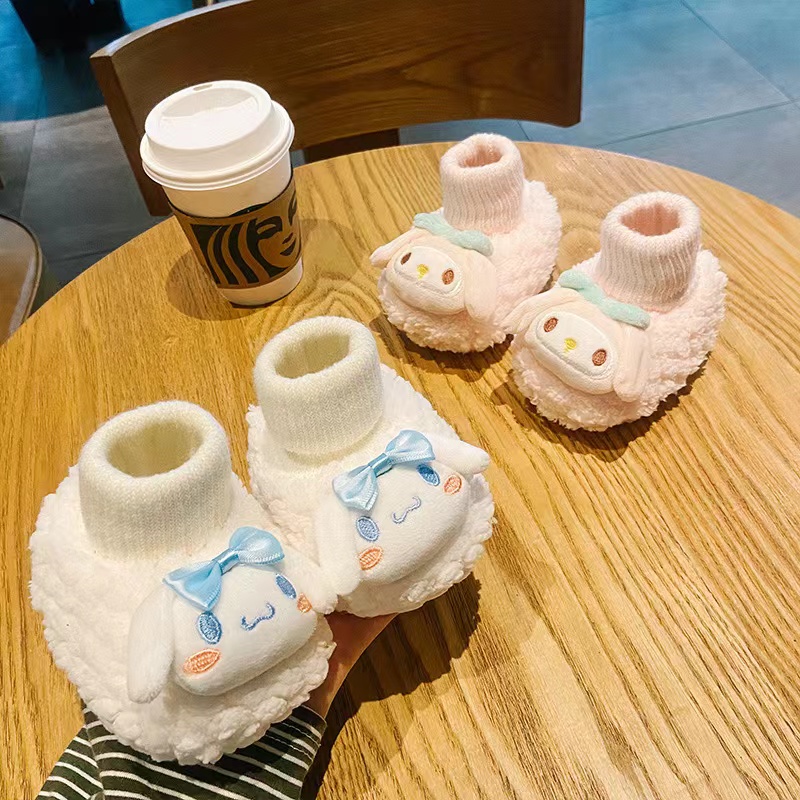 新生婴儿鞋子0-1岁棉鞋秋冬季6-12个月9保暖宝宝男女软底学步防掉