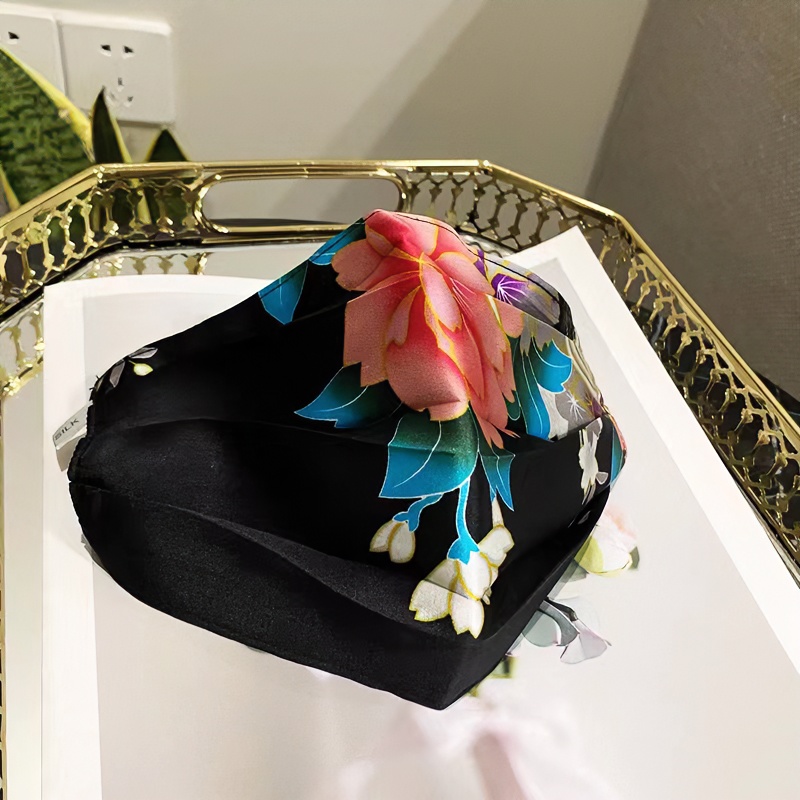 杭州桑蚕丝双面双层冬口罩绸缎面保暖丝绸女面罩透气防紫外线面纱