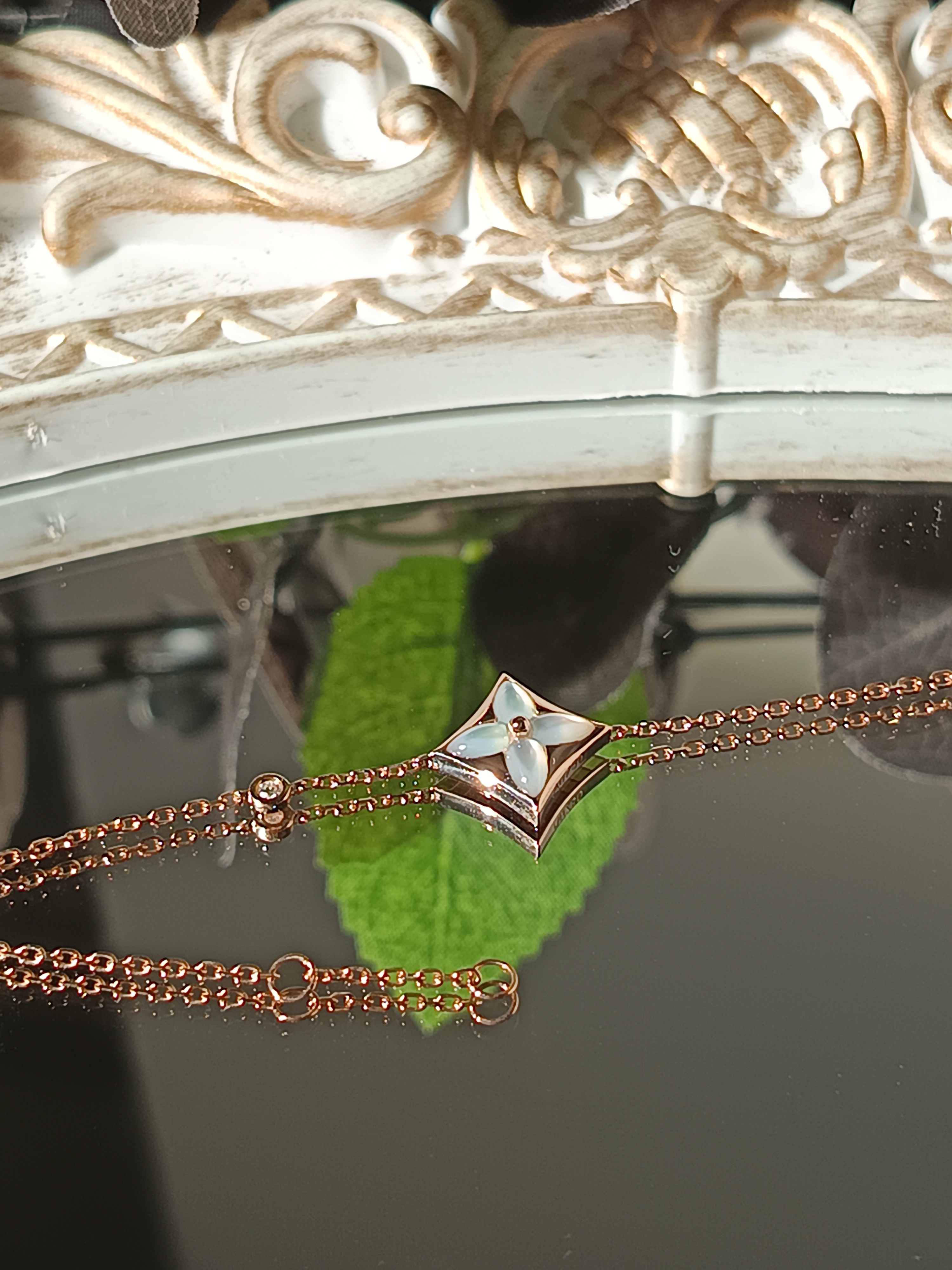 18K金贝母手链镶钻石 老花 单花 手链