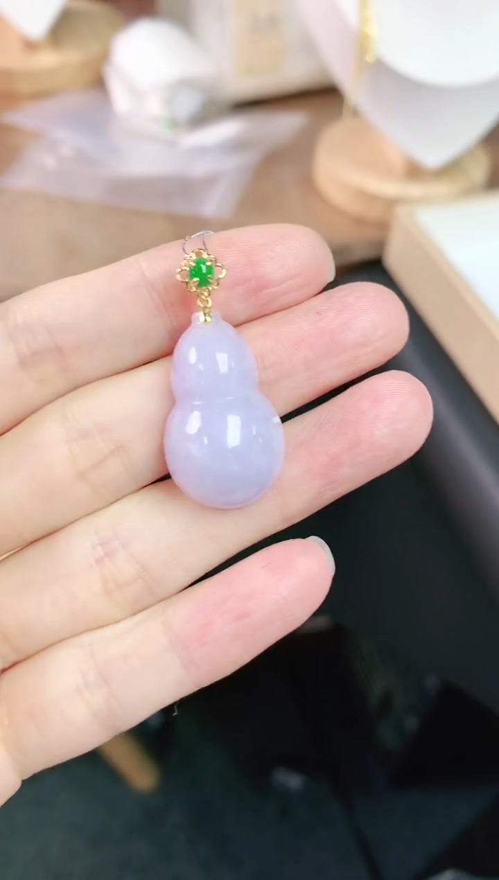 【闪购商品】翡翠颈饰18K金镶嵌君