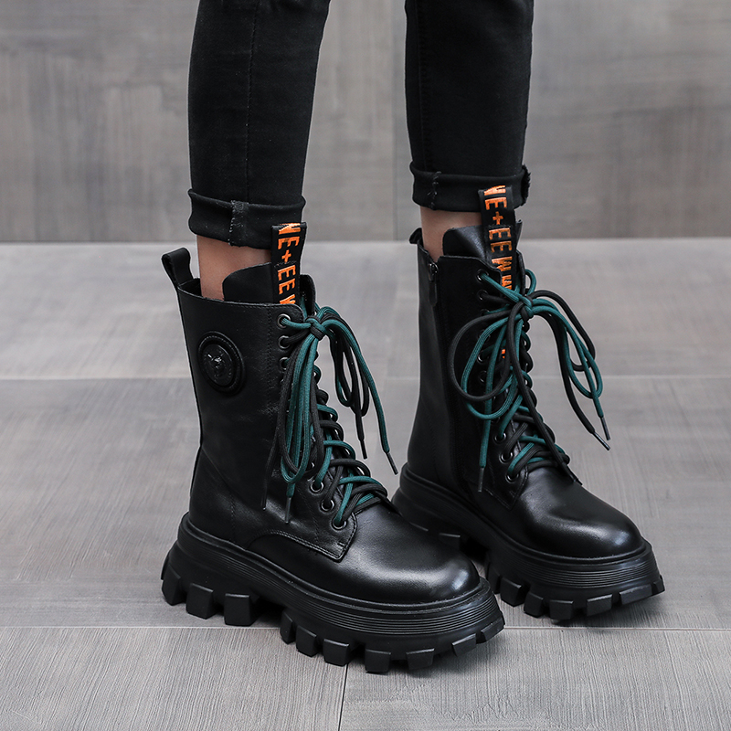 马丁靴女2024新款秋冬季加绒加厚时尚百搭软底短靴