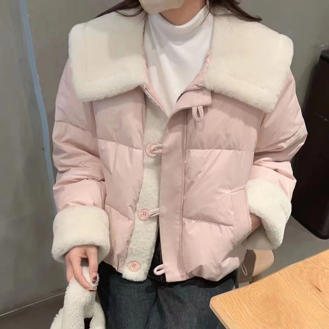 羊羔毛翻领羽绒服女短款通勤百搭宽松小个子时尚白鸭绒保暖外套冬