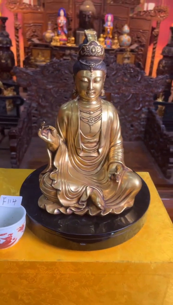 【闪购商品】陶瓷摆件F114