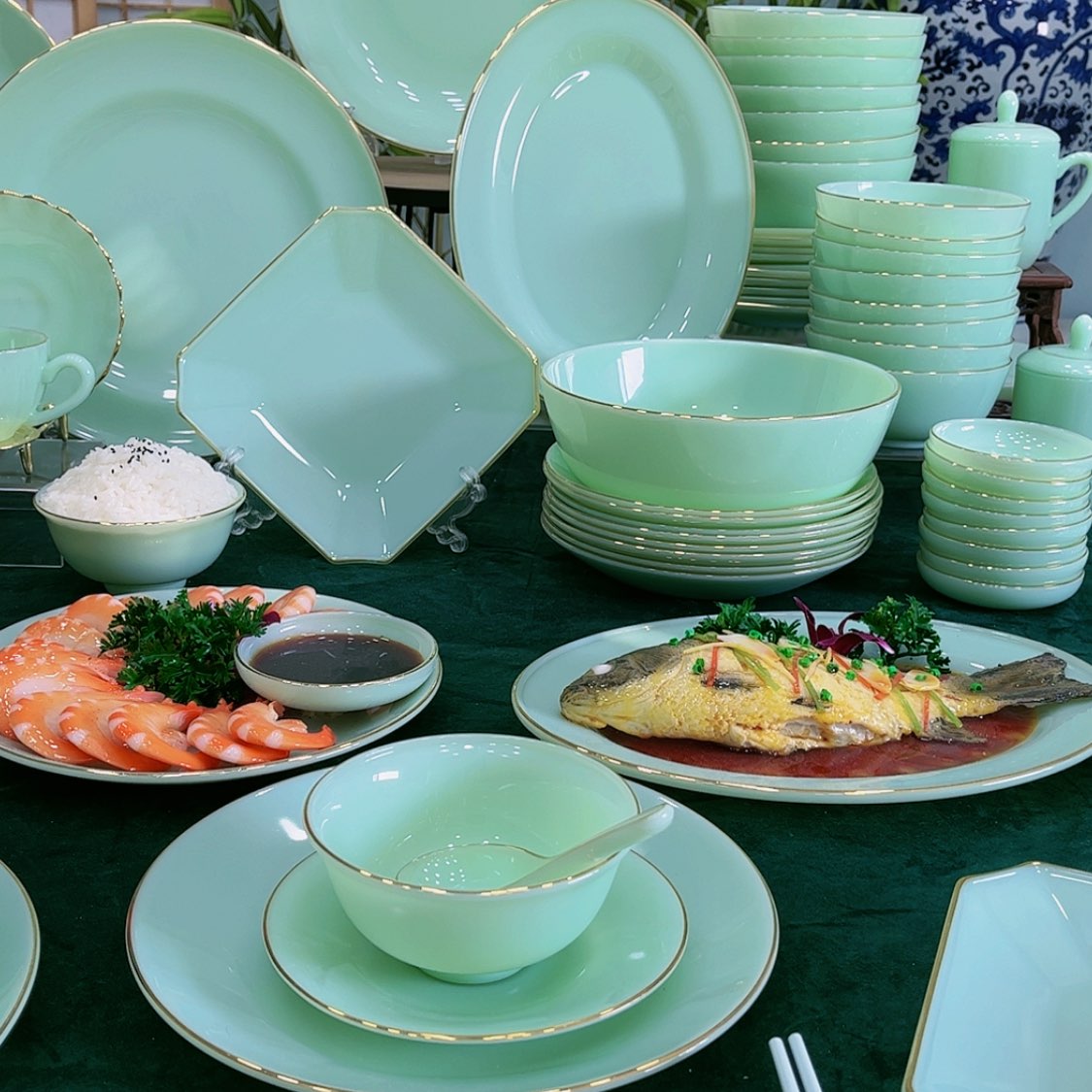 【闪购商品】瓷摆件