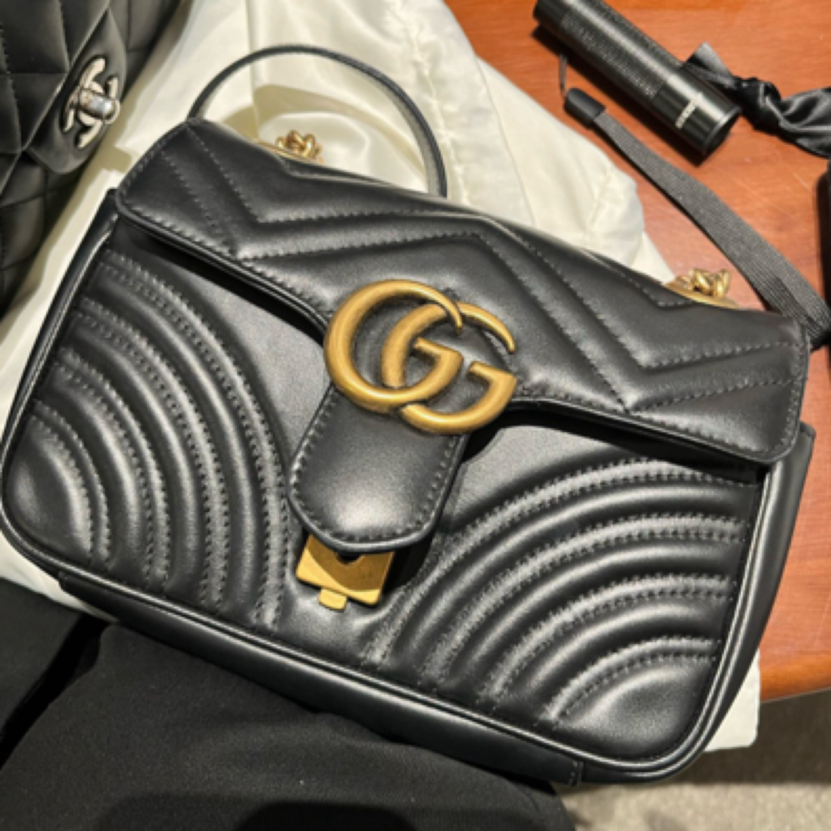99新 GUCCI/古驰 黑金马蒙22经典百搭气质时尚单肩斜挎包