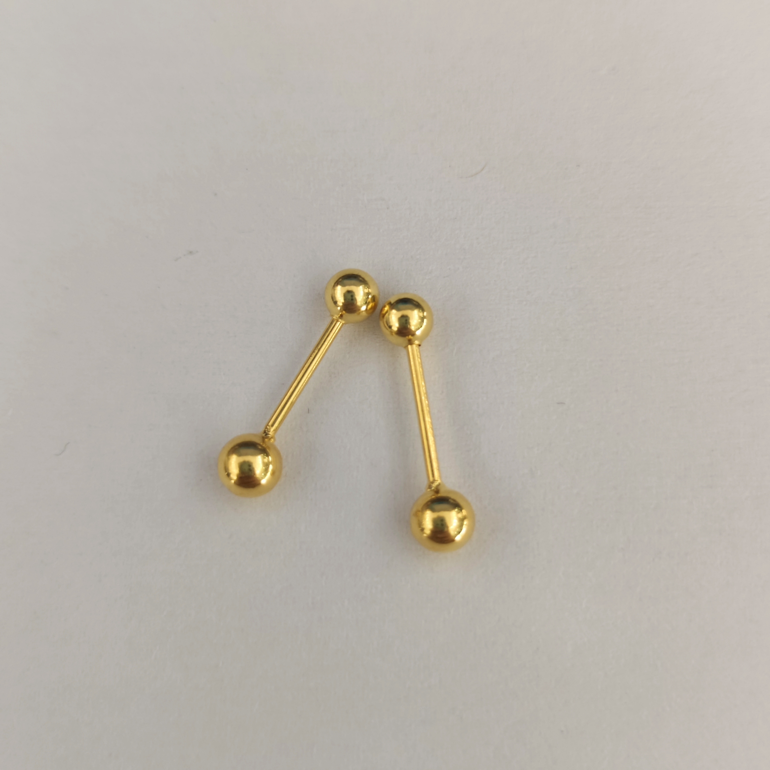 【珊珊专享】足金999     光面豆豆耳钉   1.37   GS1436
