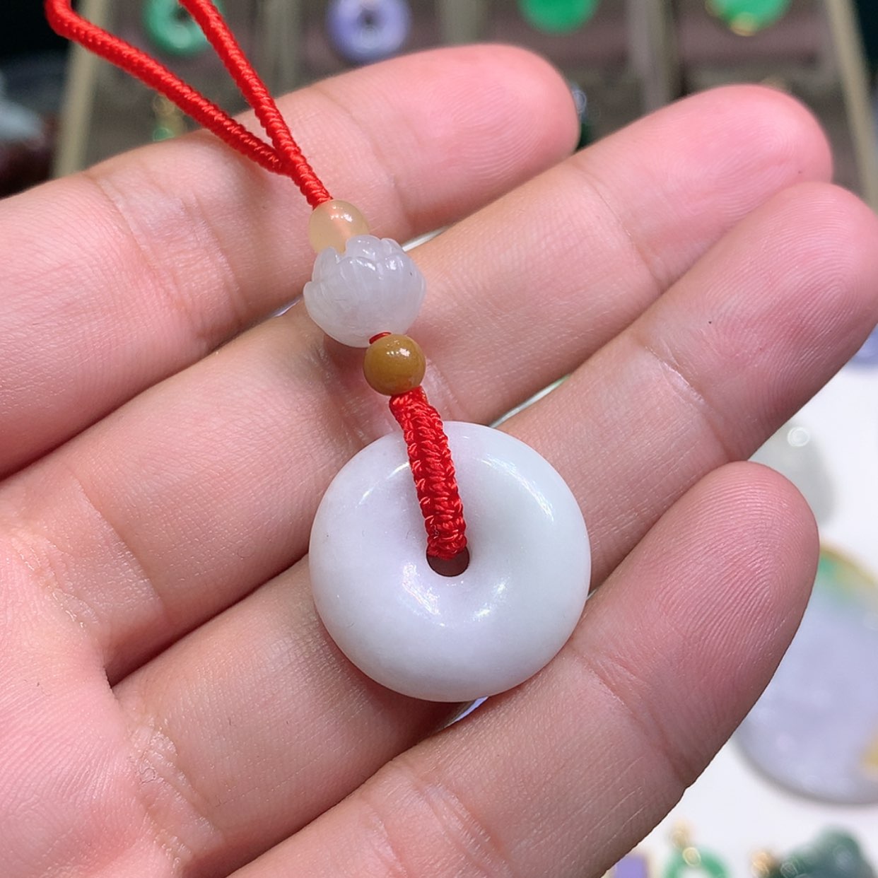 【闪购商品】翡翠颈饰未镶嵌
