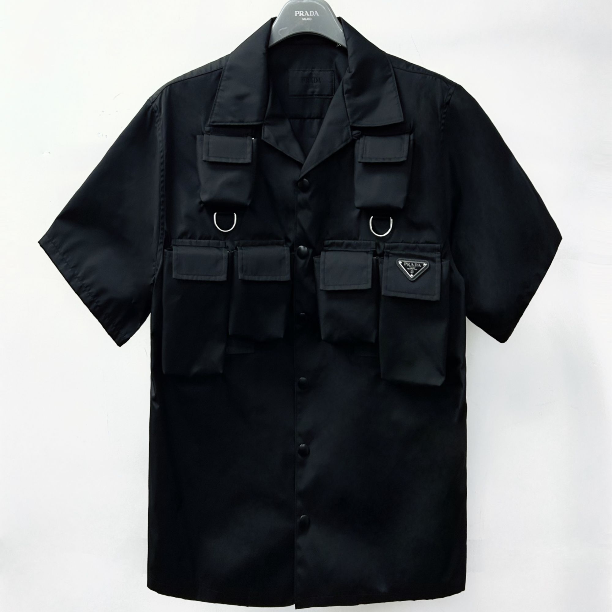 全新未使用 Prada/普拉达 M 多个小口袋黑色工装短袖 SC768 