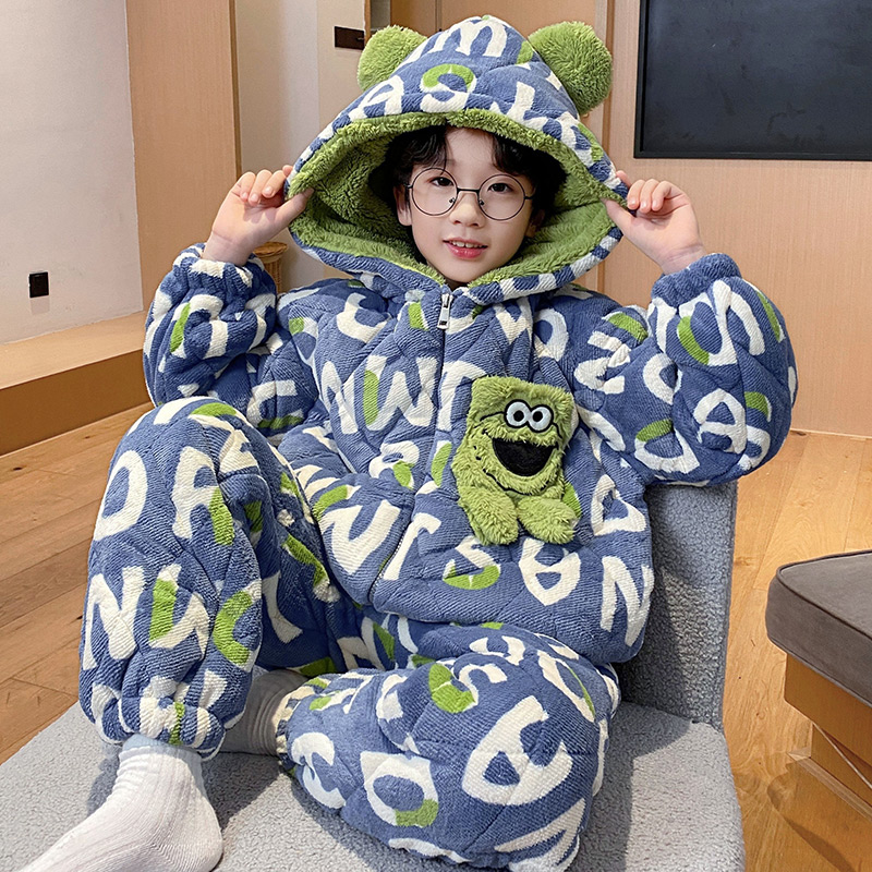 YUZHAOLIN/俞兆林加厚款法兰绒男童冬季新品三层夹棉卡通连帽睡衣