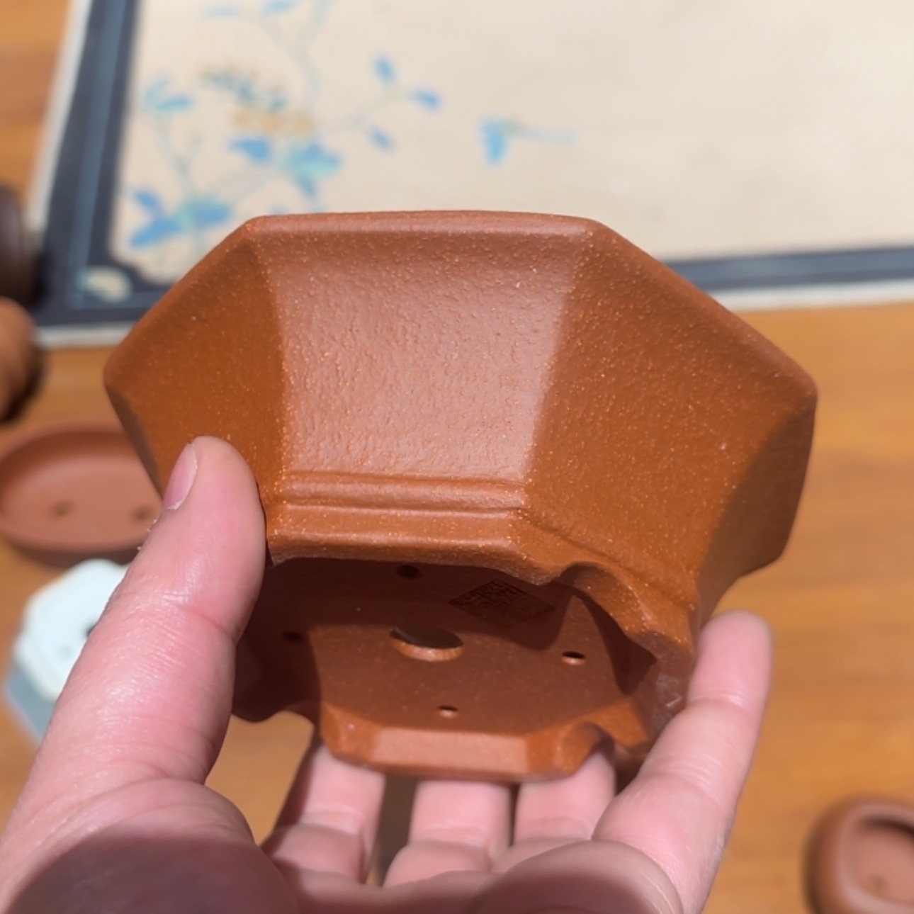 【闪购商品】紫砂花盆魏**琪