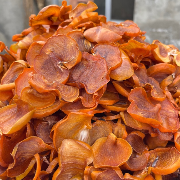 柿子干自然风干农家自然晾晒柿子干十堰特产香甜软糯甜柿子干较劲