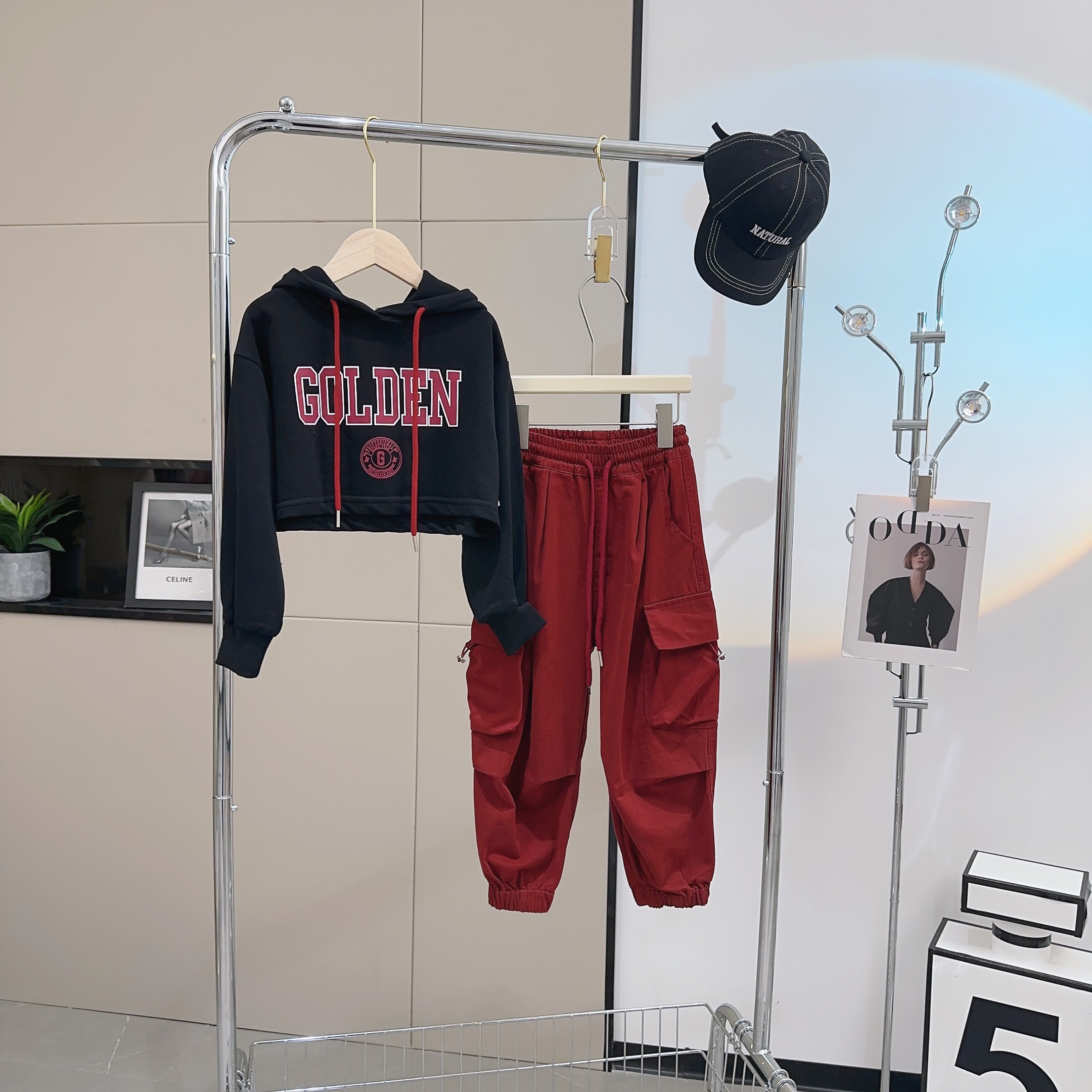 【波波家】女童2023秋季气质时尚字母印花连帽上衣+工装裤套装-Y983