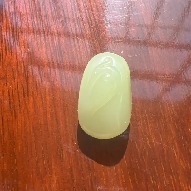 天然和田玉鸟形男女通用玉石挂件