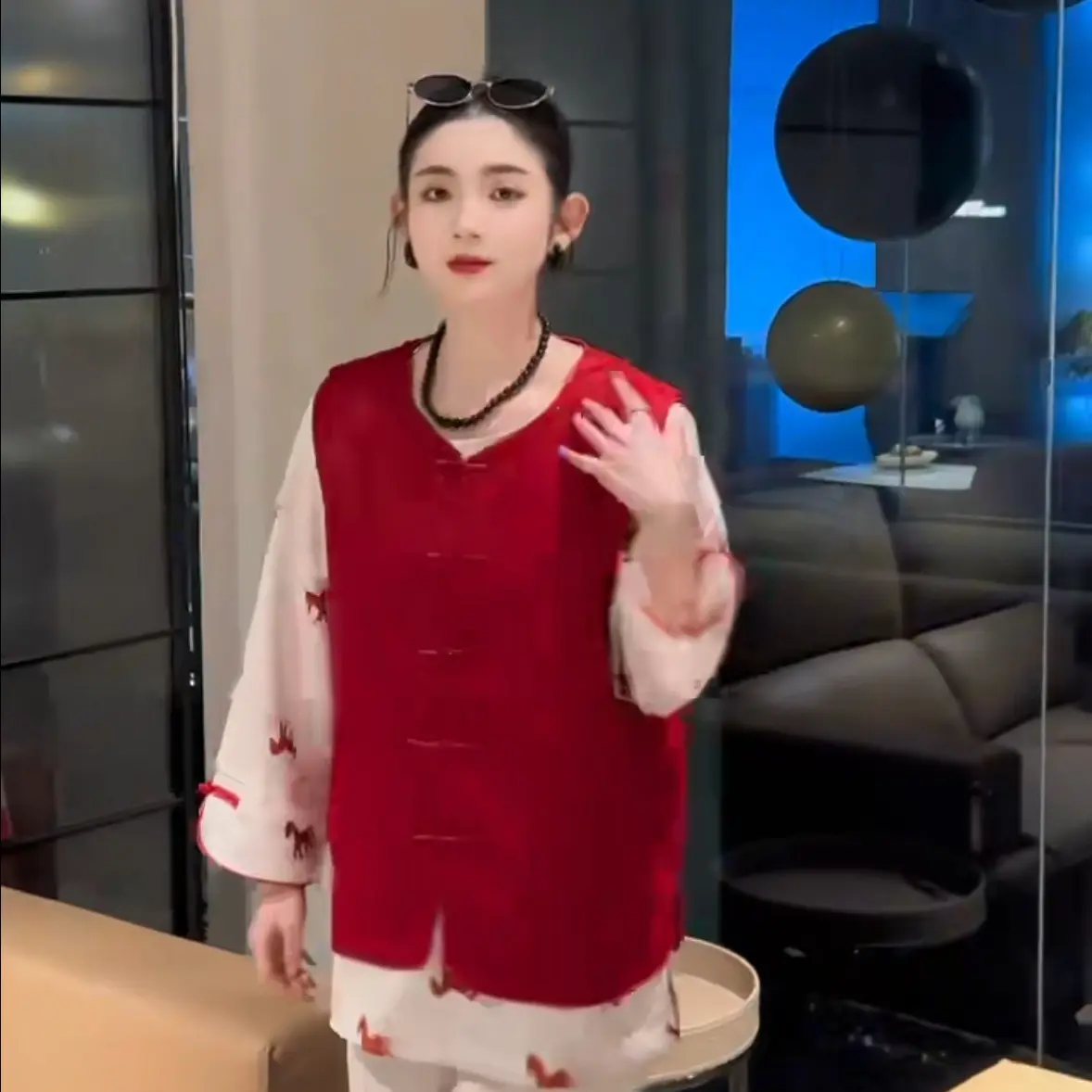 新款新中式优雅百搭女士双面双穿刺绣马甲复古高级