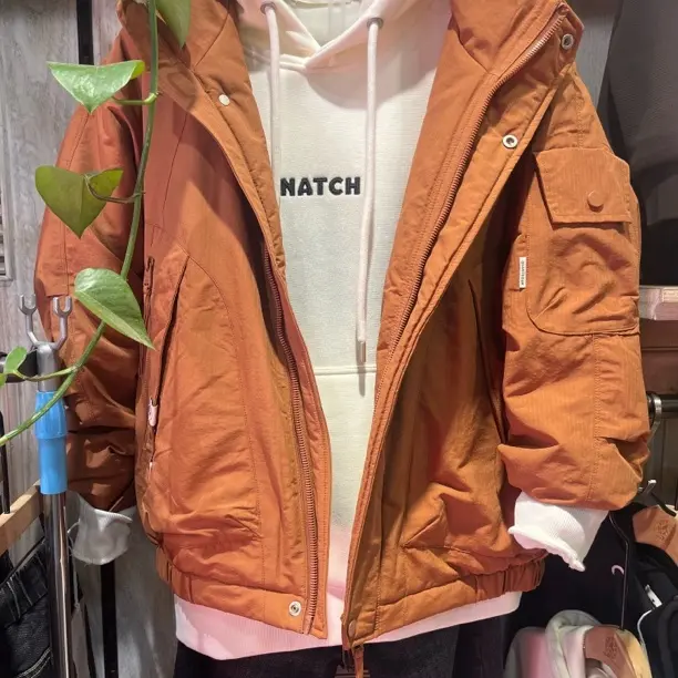 含辰生活白鸭绒羽绒服