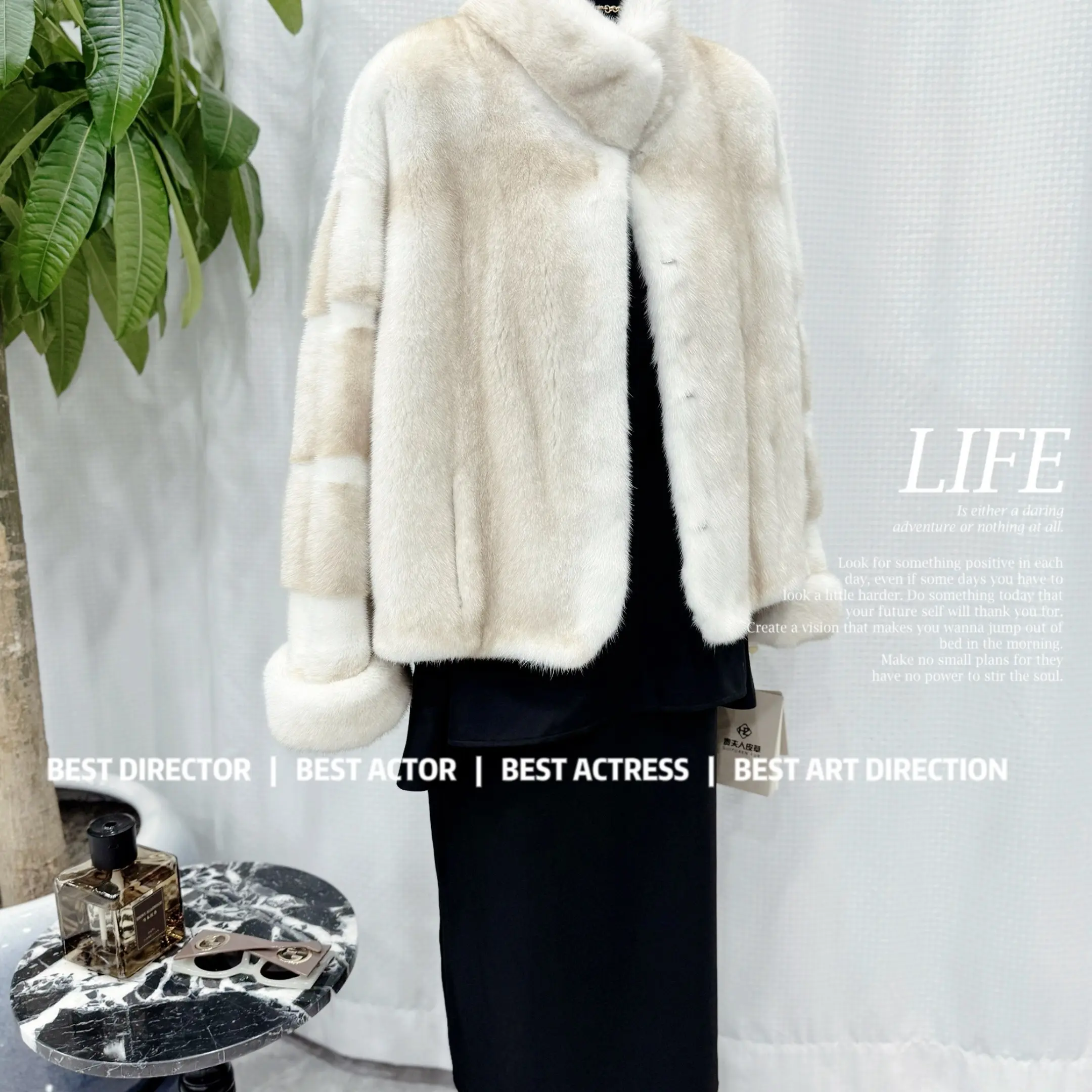 立领挽袖米黄十字貂原色整貂天鹅绒貂皮大衣短水貂外套