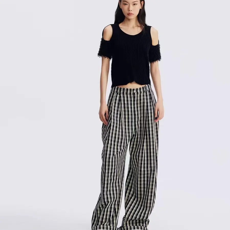 REV新品设计师款植绒印花格纹阔腿裤