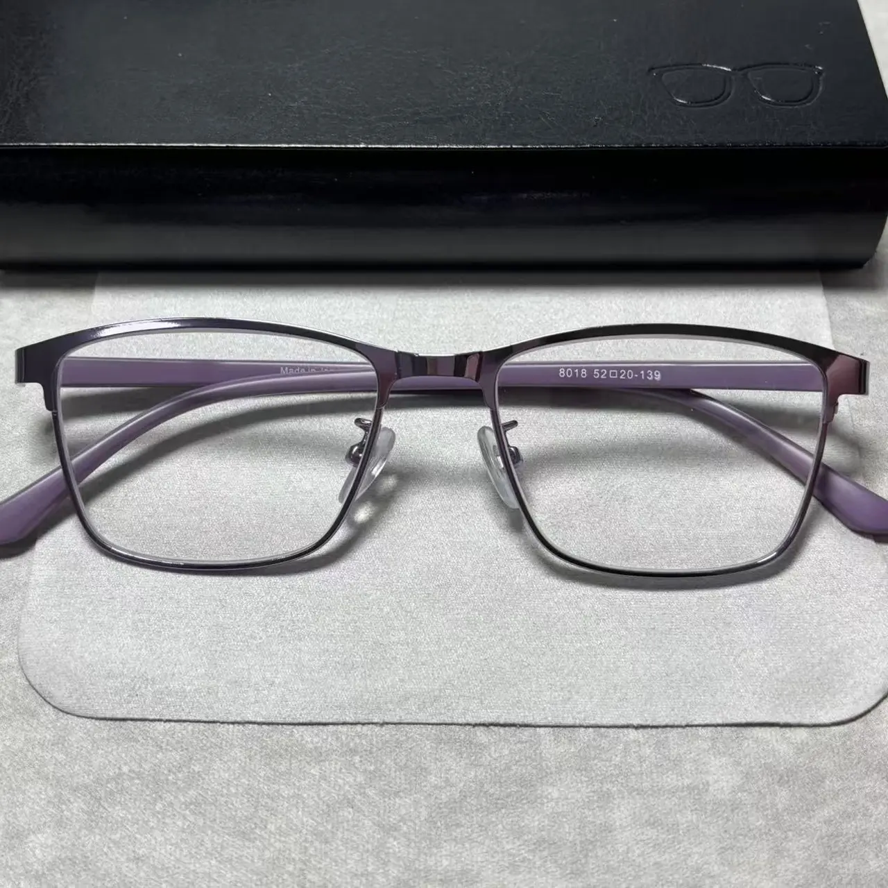 高清镜男女同款时尚超轻舒适气质显年轻眼镜