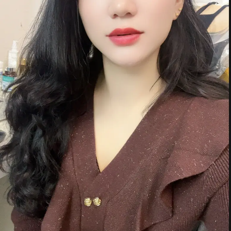 风V领短款长袖开衫