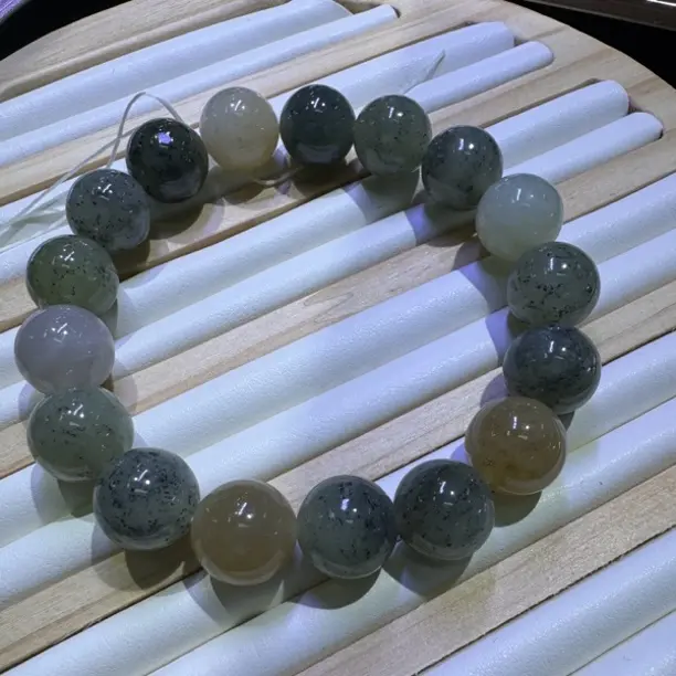 和田玉精品多宝圆珠手串卡12