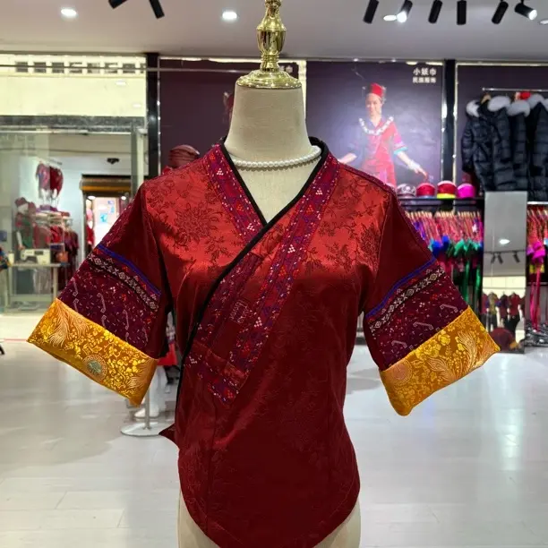 贵州苗族红色刺绣民族风便装上衣春秋款缎面