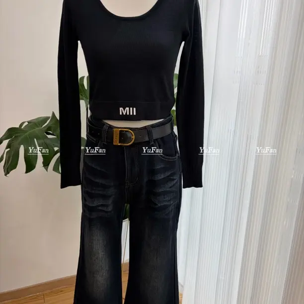短款长袖T恤女ins风辣妹韩版修身显瘦内搭打底衫