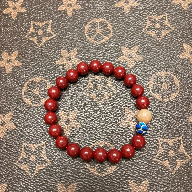 含辰砂工艺品高含量紫金砂女款静心莲花太阳石礼物8mm
