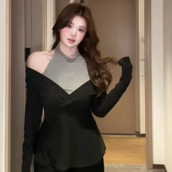 米欧家大码辣妹风假两件露肩修身内搭上衣冬季