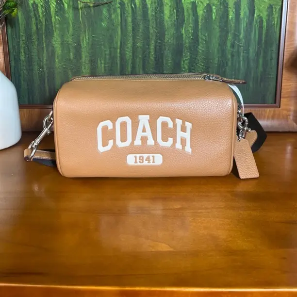 95新 COACH/蔻驰 单肩包/21*10*12/A540