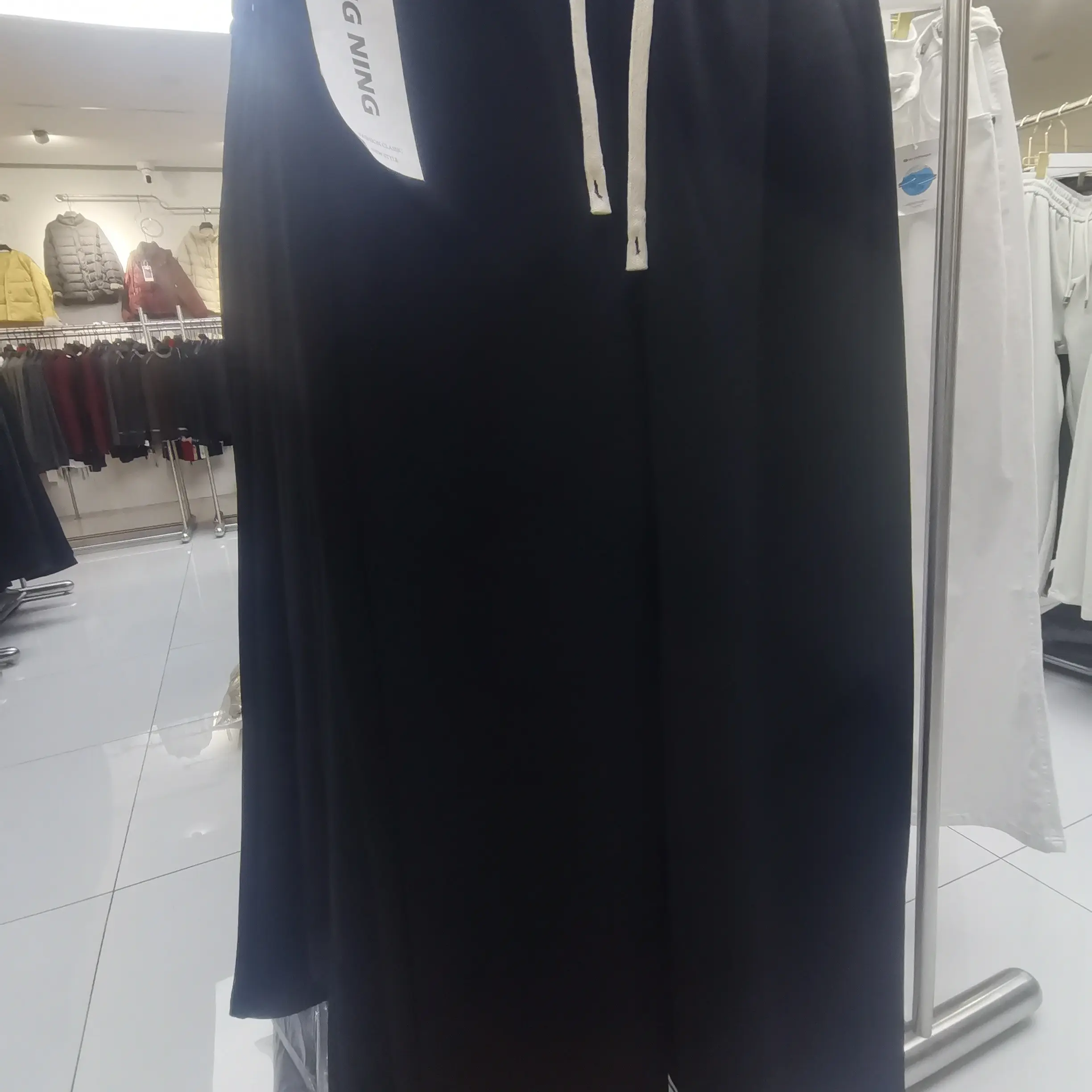 男士春夏薄款高腰垂感显瘦休闲直筒黑色简约阔腿裤