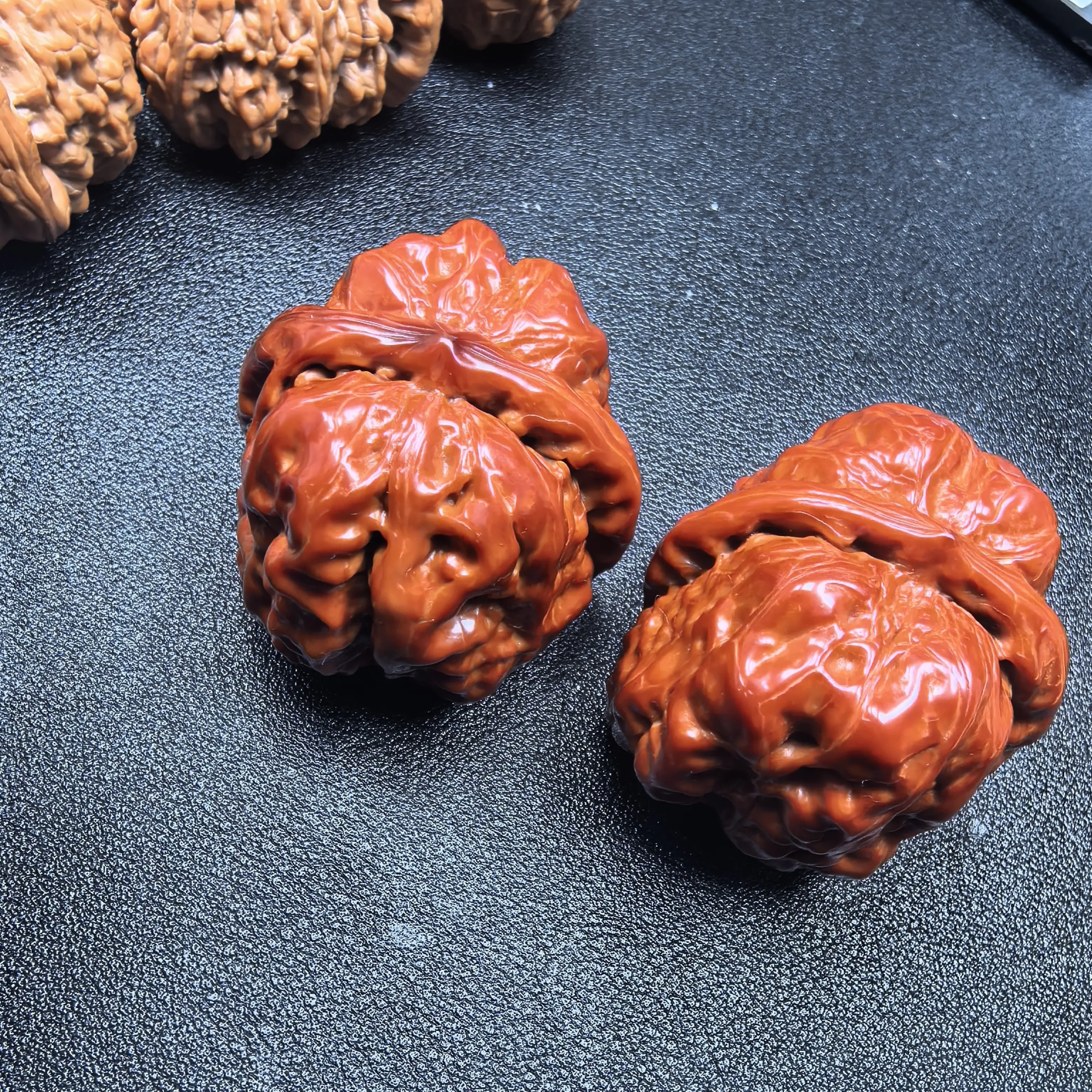 蛤蟆头文玩核桃手把件适合男女盘玩佳品