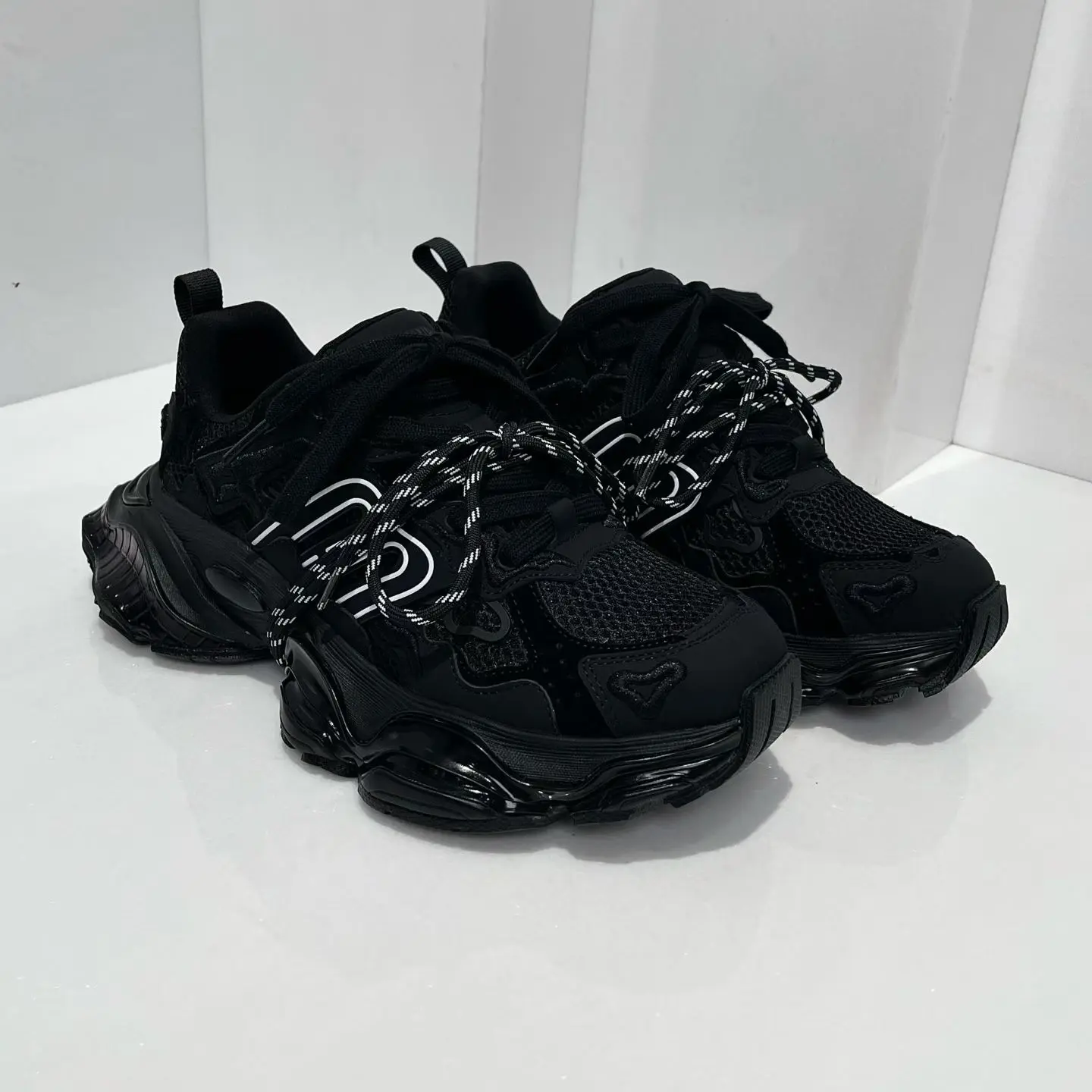 《沙恩名品》秋季新款男士高端欧货潮牌厚底透气复古时尚百搭老爹鞋