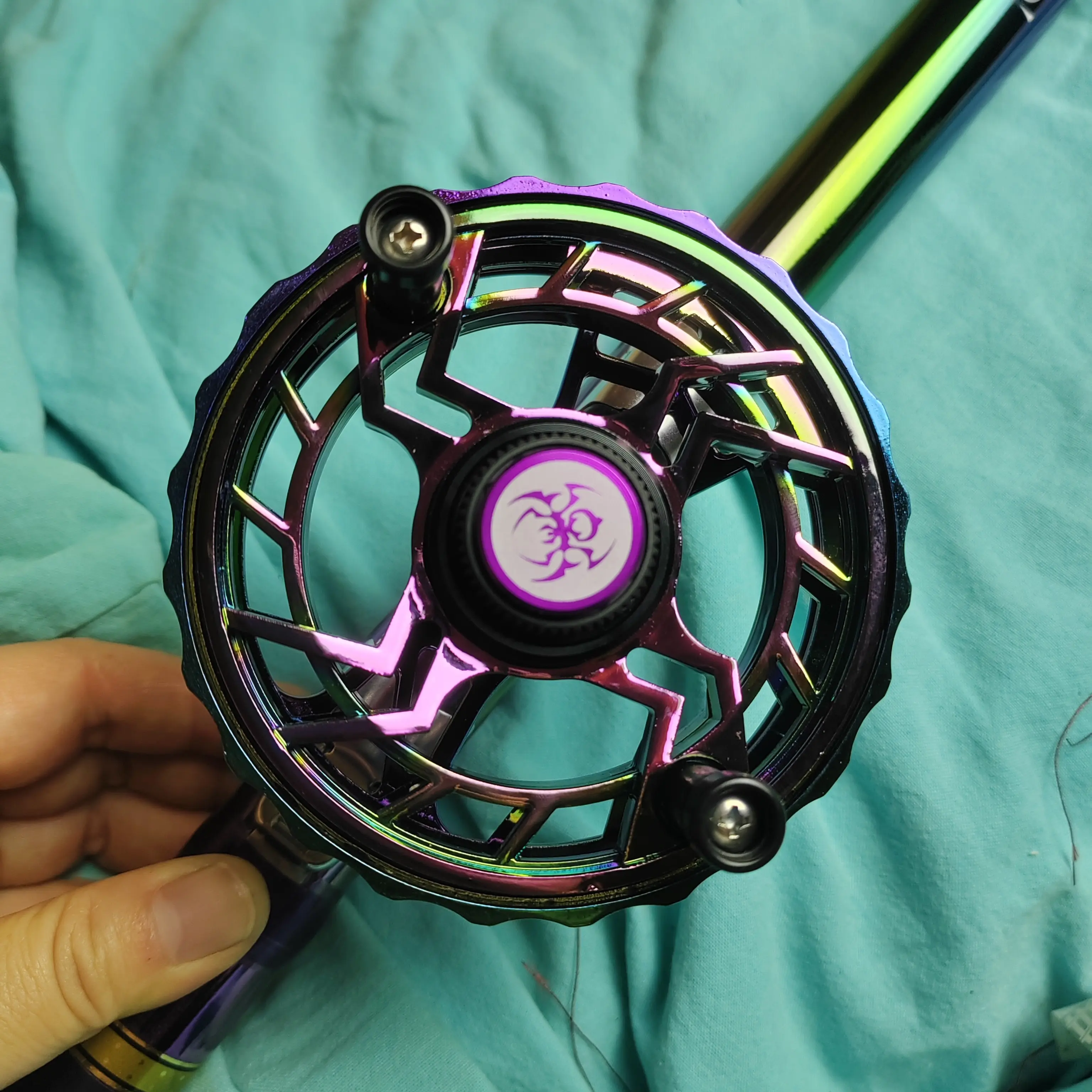 全包围防炸线谷麦轮带卸力出线收线有声耐用设计