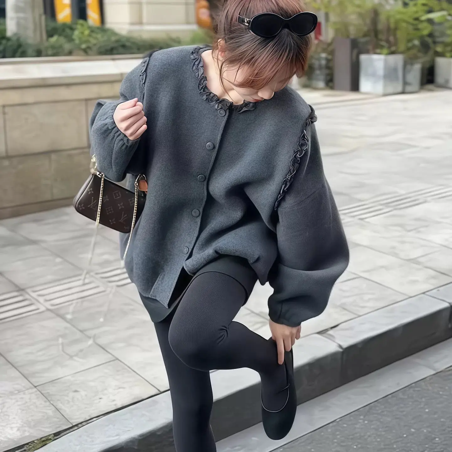 圆领木耳边拼接慵懒宽松针织开衫外套女秋冬时尚洋气百搭