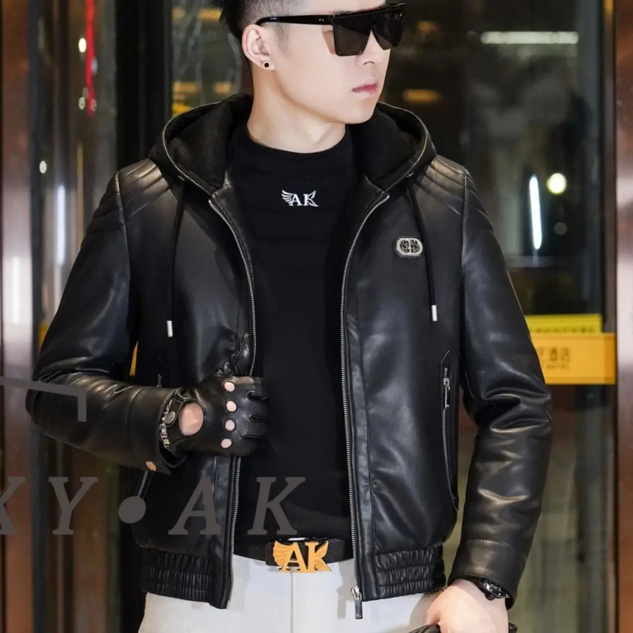 轻奢欧货男士秋冬连帽加棉时尚休闲皮夹克外套