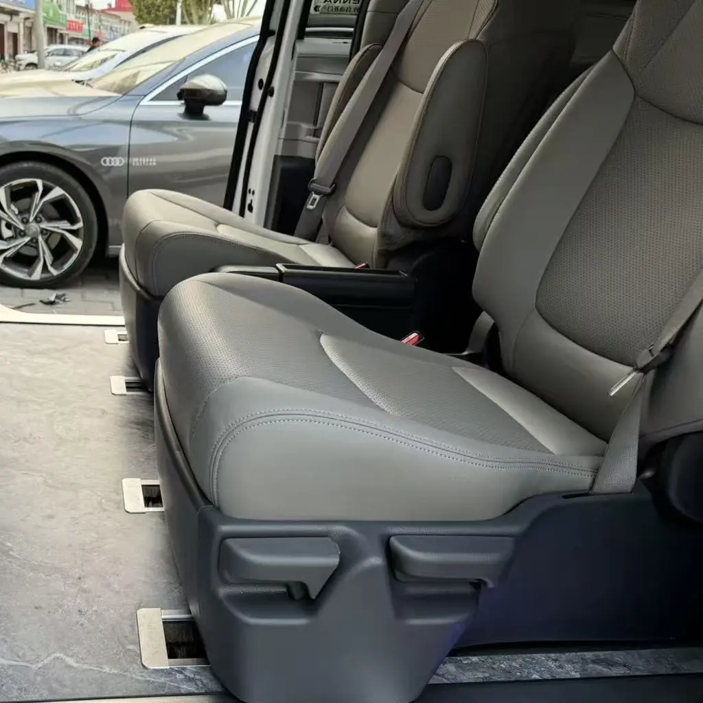 塞纳中排航空铝地板