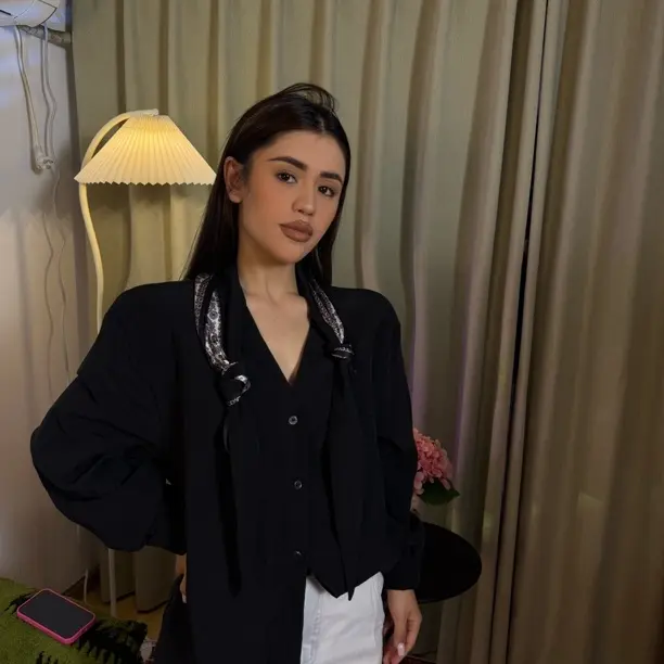 韩系高级感丝巾飘带领长袖衬衫女秋季气质宽松显瘦百搭上衣