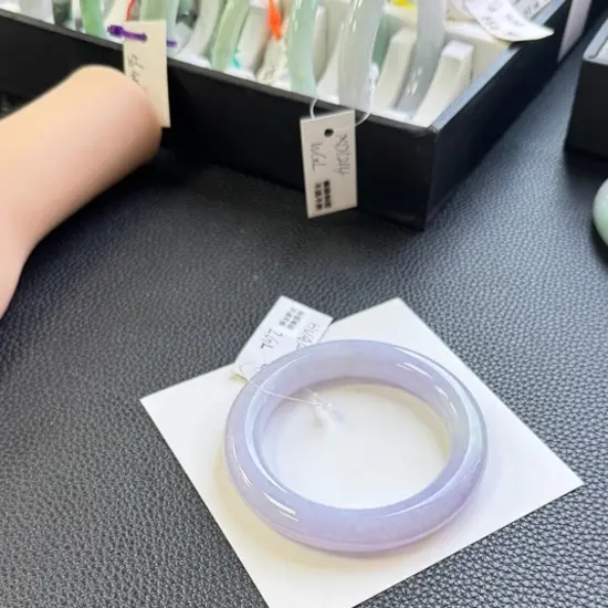 天然缅甸A货翡翠手镯胖紫圆条56.57圈口