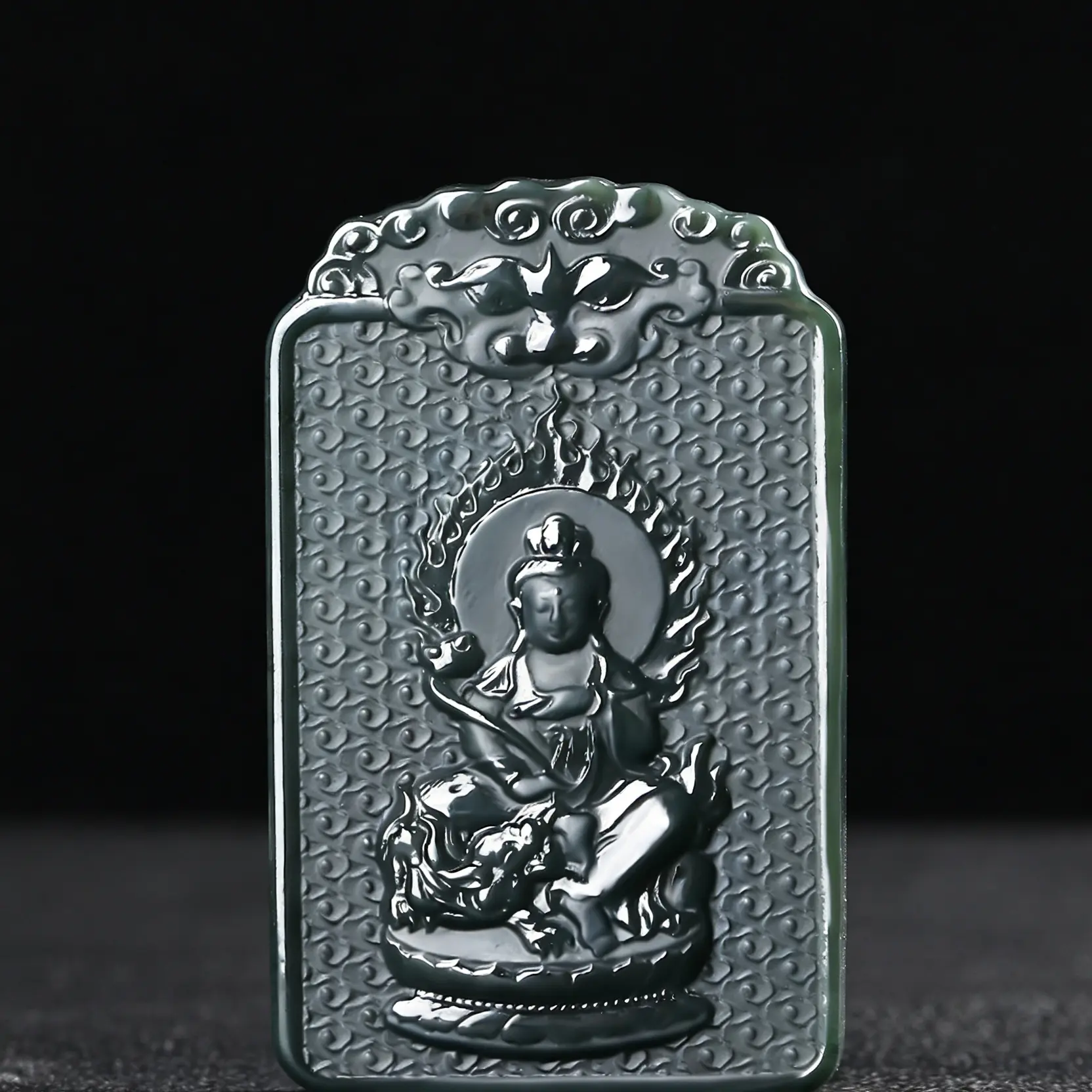 和田玉青玉十二生肖本命佛兔吊坠男女通用款多样性发货拍一发一