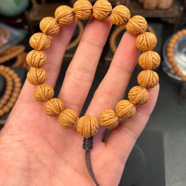 龙鳞纹，圆润度饱满