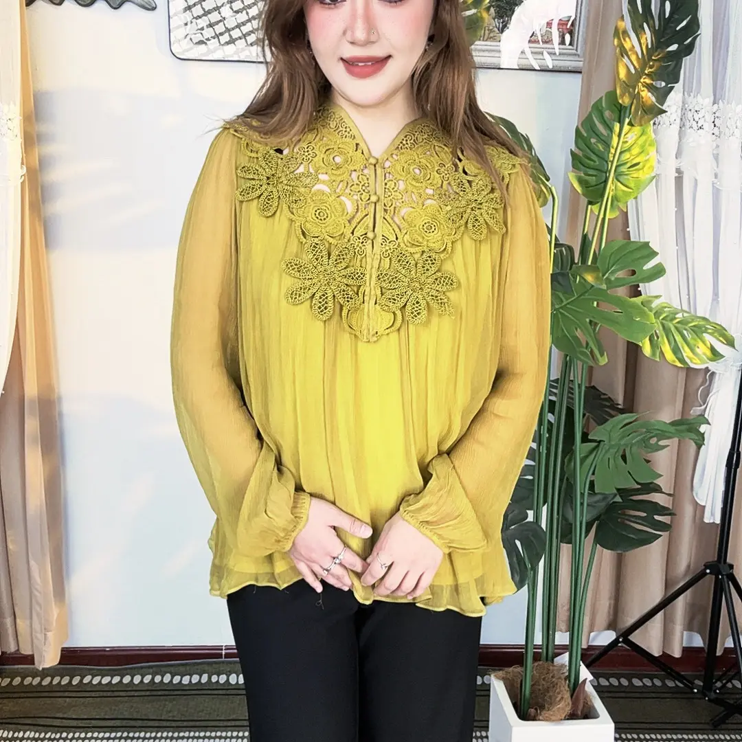 灵动女神真丝顺纡高密定位水溶蕾丝仙气上衣精致花边显瘦小衫8232
