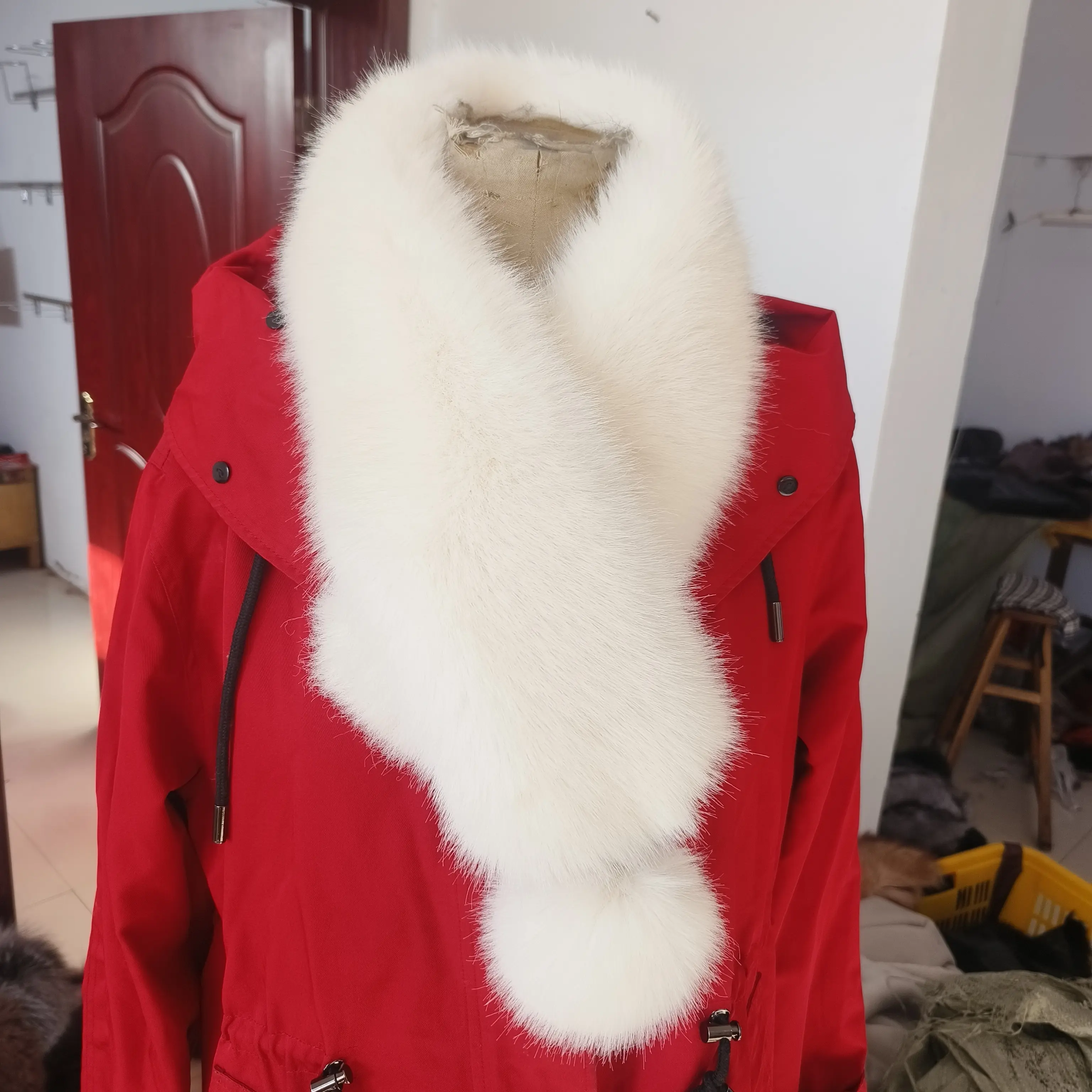 甜美可爱小雪球磁吸扣狐狸毛围巾冬季保暖百搭围脖
