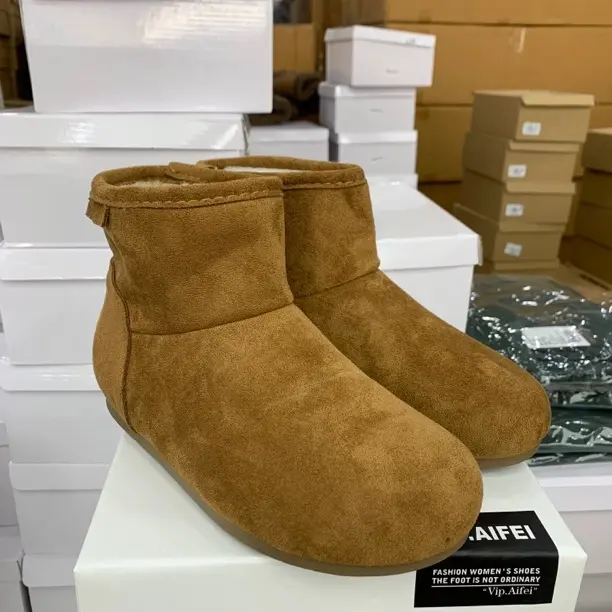 娜娜家冬季加绒加厚防滑一脚蹬雪地靴16811