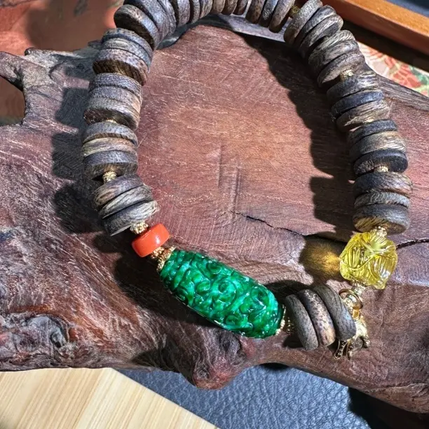 翡翠转运珠手串配沉香