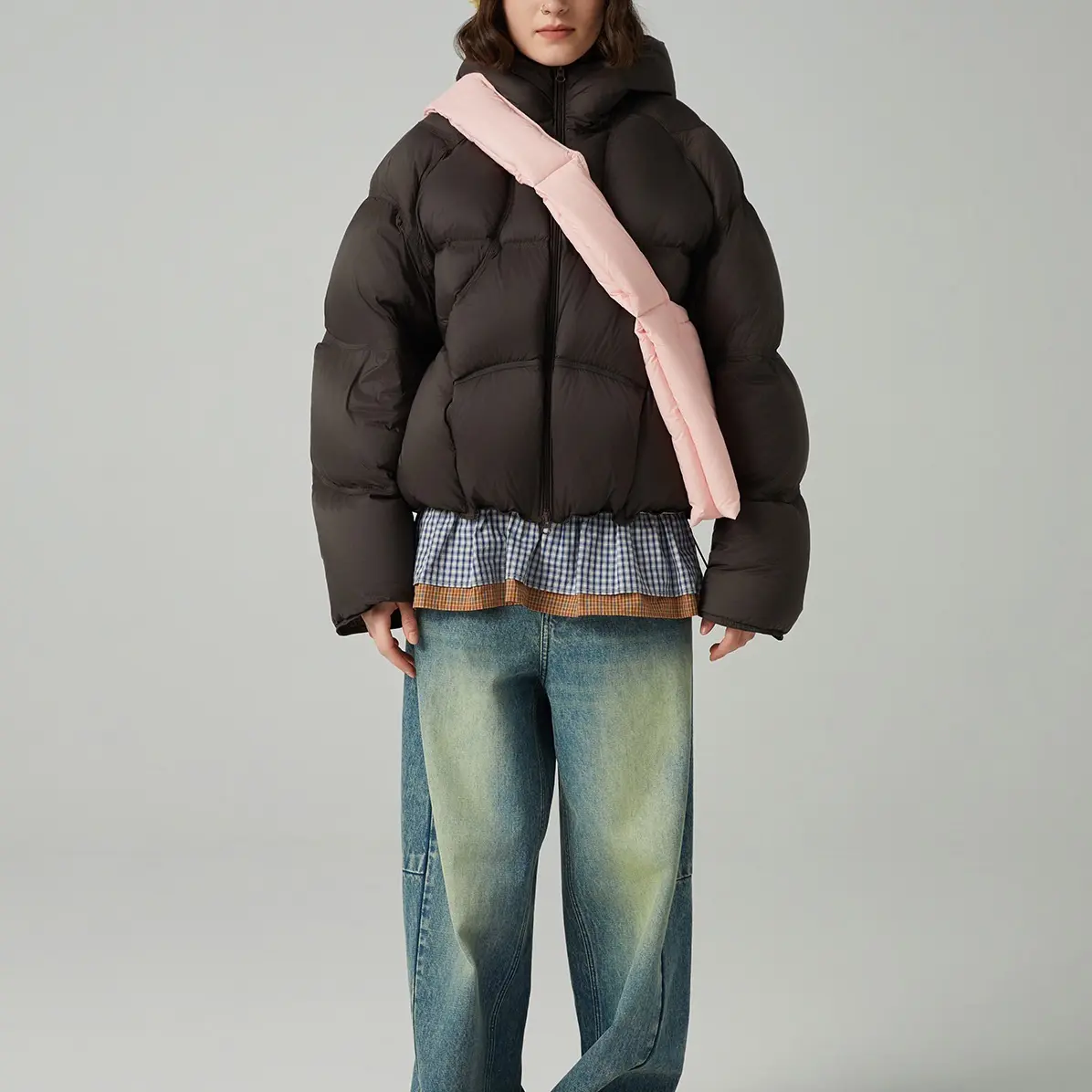 90白鸭绒分割线连帽保暖时尚简约外套