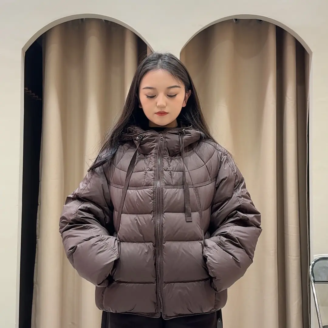 连帽短款白鸭绒女韩版宽松加厚保暖百搭冬季新款外套