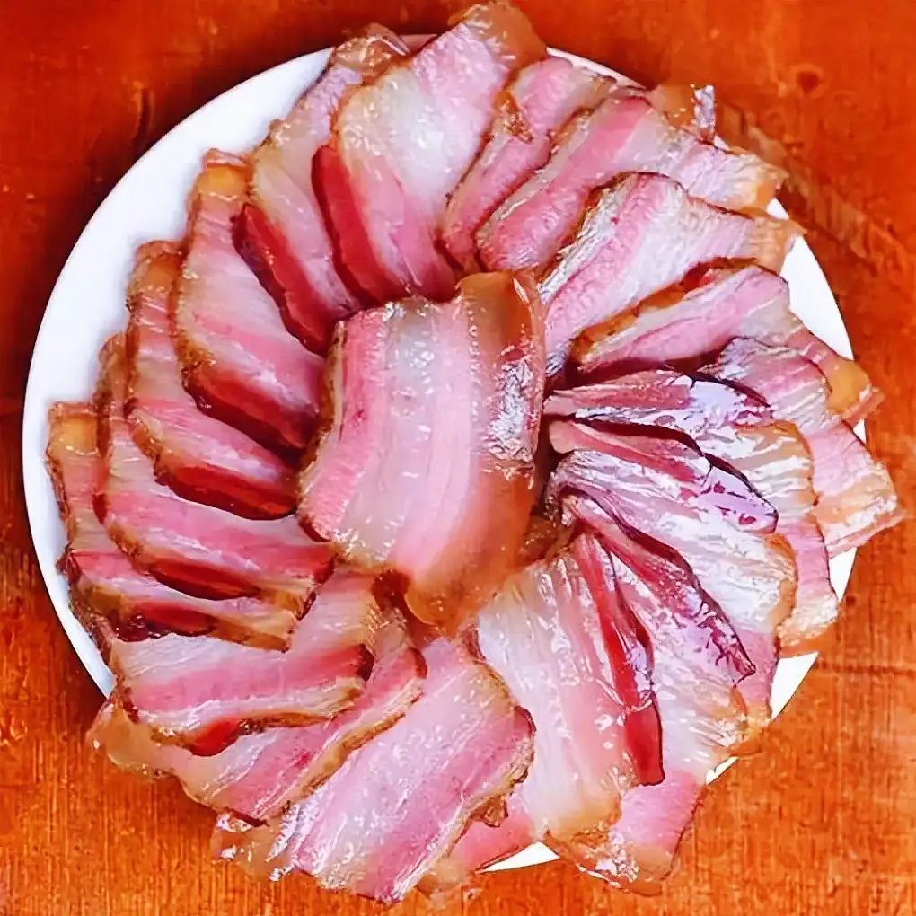 正宗农家柴火烟熏腊肉四川特产四川宜宾特产土猪五花传统工艺